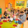 Wizyta piesków ze schroniska w Żłobku